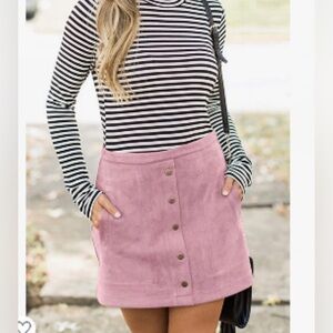 💕Light pink suede mini skirt